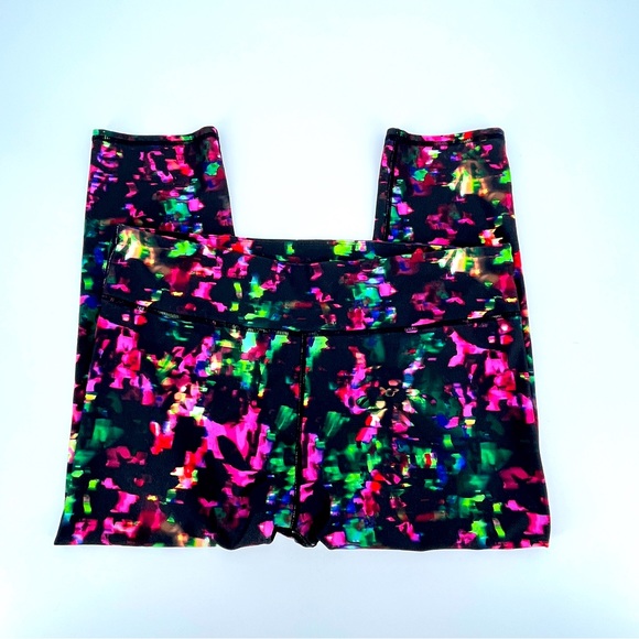 Fabletic Athleisure Capris Baddie Black Multicolor Gym Running Dance Size XXL - Picture 2 of 5
